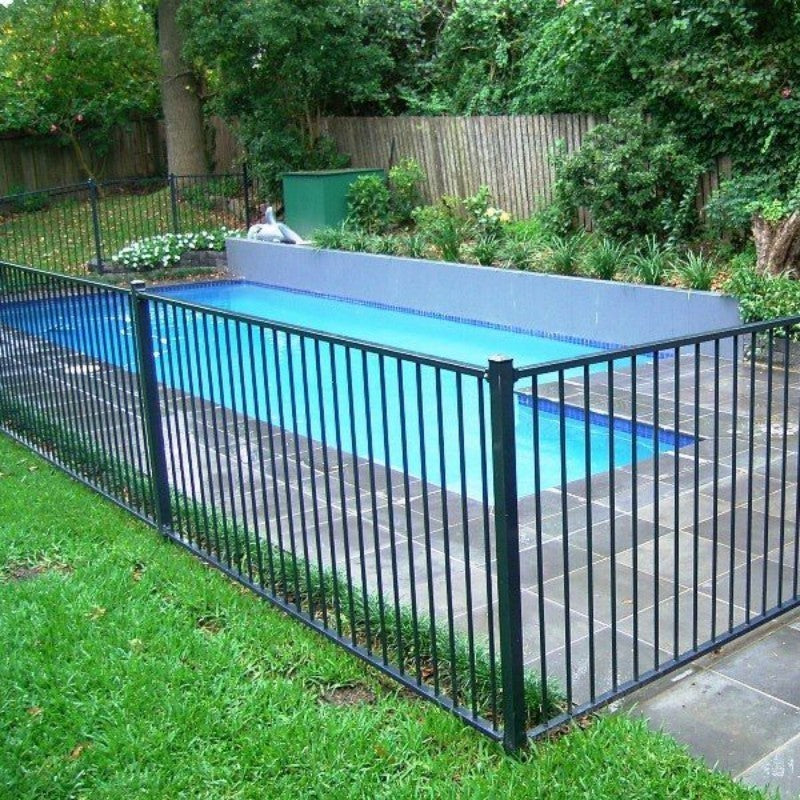 Poolzaun